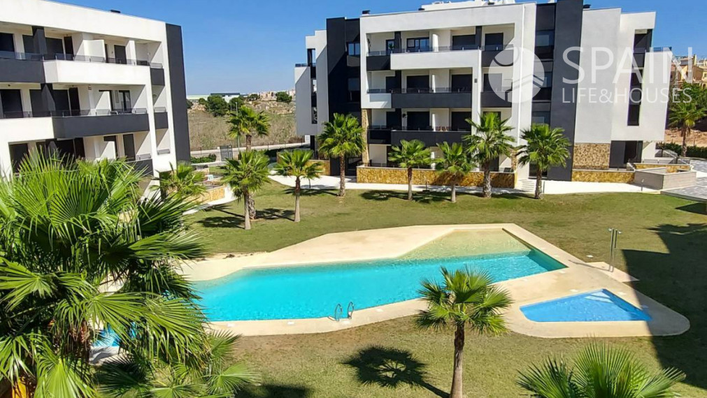 Immaculate newly built apartment in Los Altos, Orihuela Costa